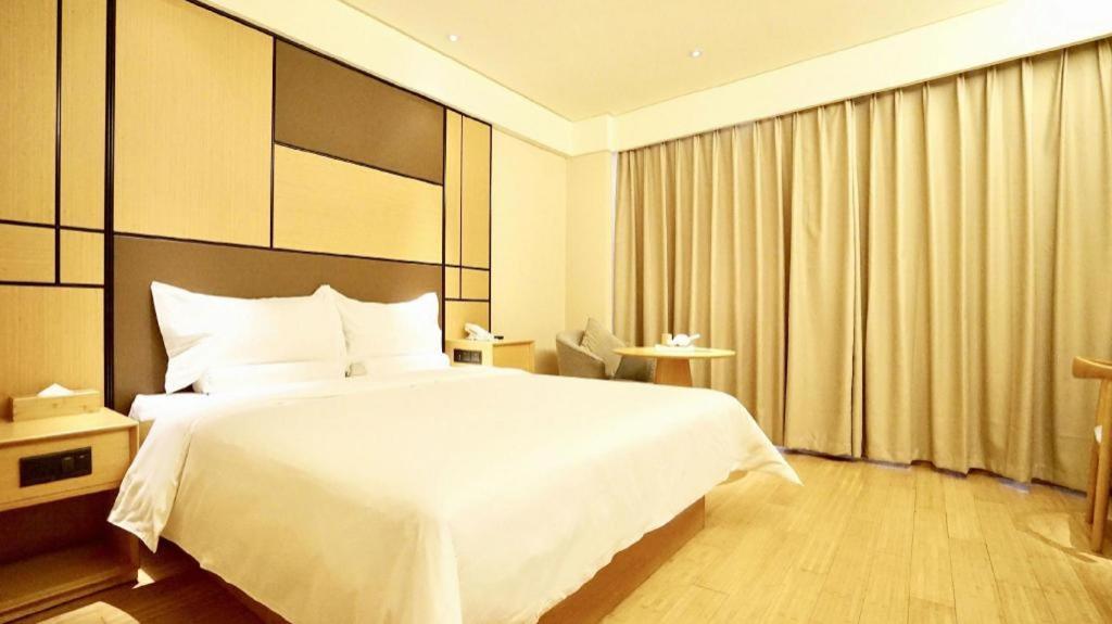 Ji Hotel Lujiazui Babaiban Шанхай Екстер'єр фото
