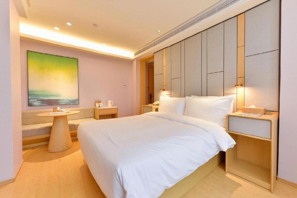 Ji Hotel Lujiazui Babaiban Шанхай Екстер'єр фото