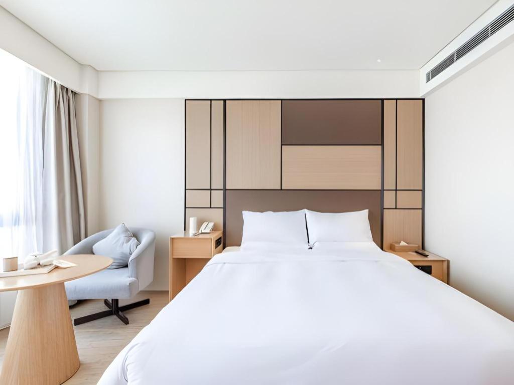 Ji Hotel Lujiazui Babaiban Шанхай Екстер'єр фото