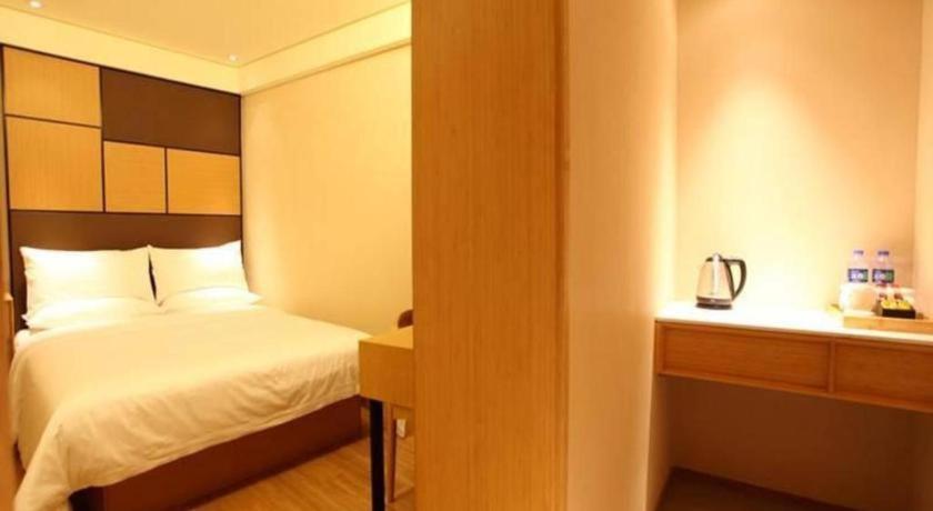 Ji Hotel Lujiazui Babaiban Шанхай Екстер'єр фото