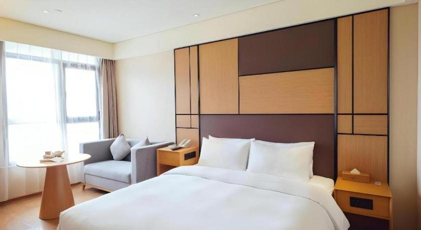 Ji Hotel Lujiazui Babaiban Шанхай Екстер'єр фото